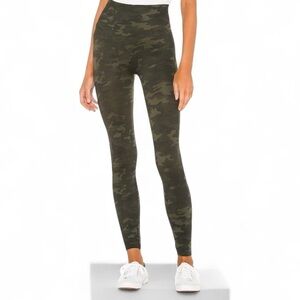 Spanx “Look At Me Now” Seamless High-Waisted Leggings – Green Camo, S